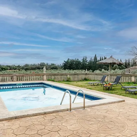 Yourhouse Deulosal, In Rural House With Pool Апартаменты